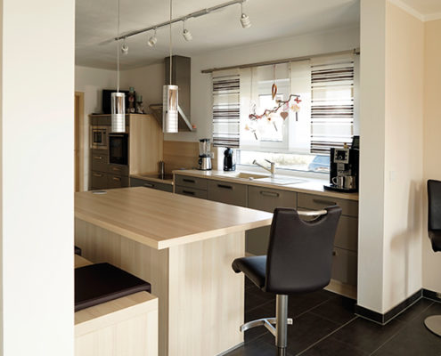 Schlüsselfertig Bauen, HH-Wohnbau GmbH, Industriestraße 17, Mainleus bei Kulmbach, Oberfranken